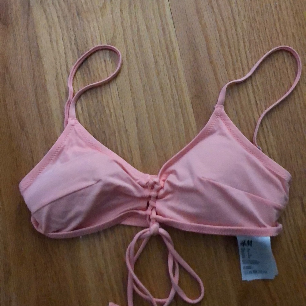 h and m top!